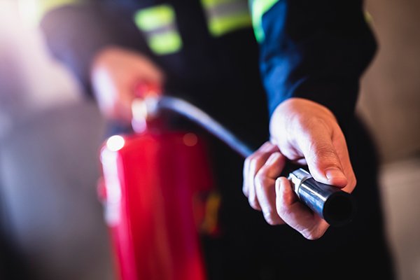 Manutenção e Ensaio Hidrostático de Extintores